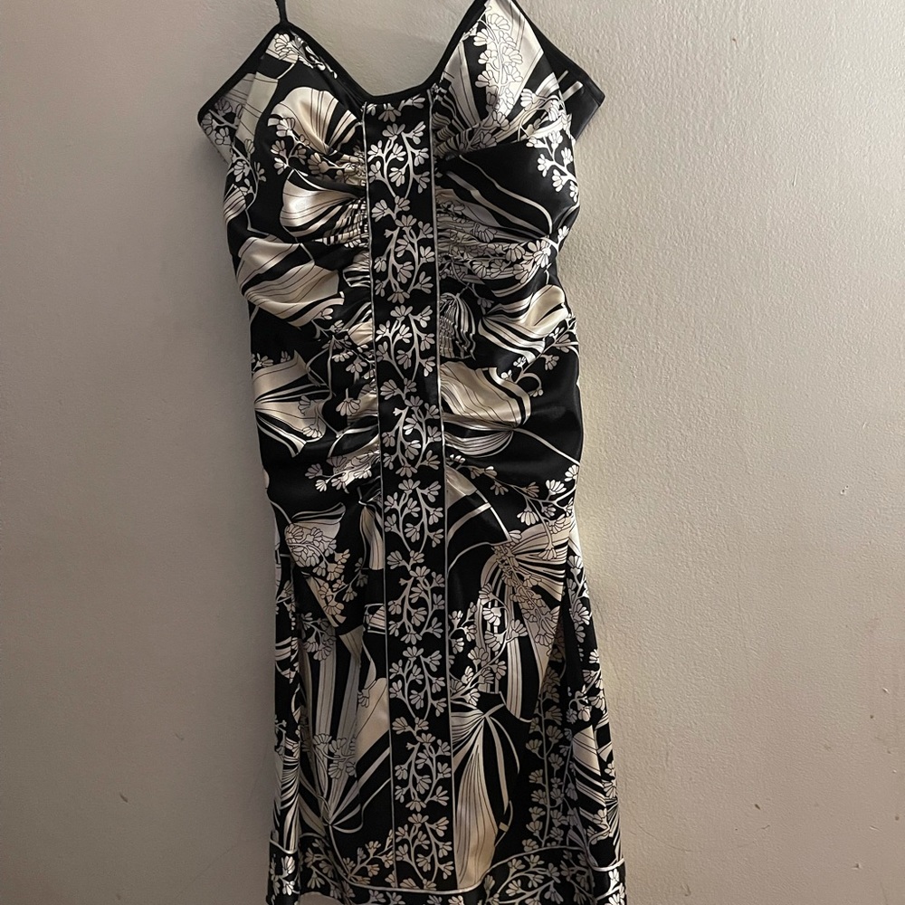 Black and white silk Maggy London dress size 10